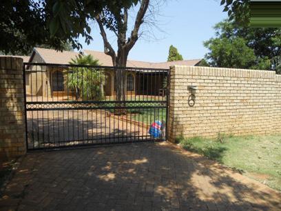 Front View of property in Boksburg