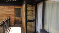 Balcony - 12 square meters of property in Bartlett AH