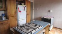 Kitchen - 18 square meters of property in Selection park