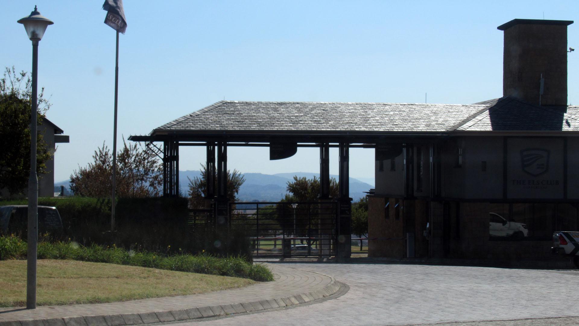 Front View of property in Copperleaf Golf and Country Estate