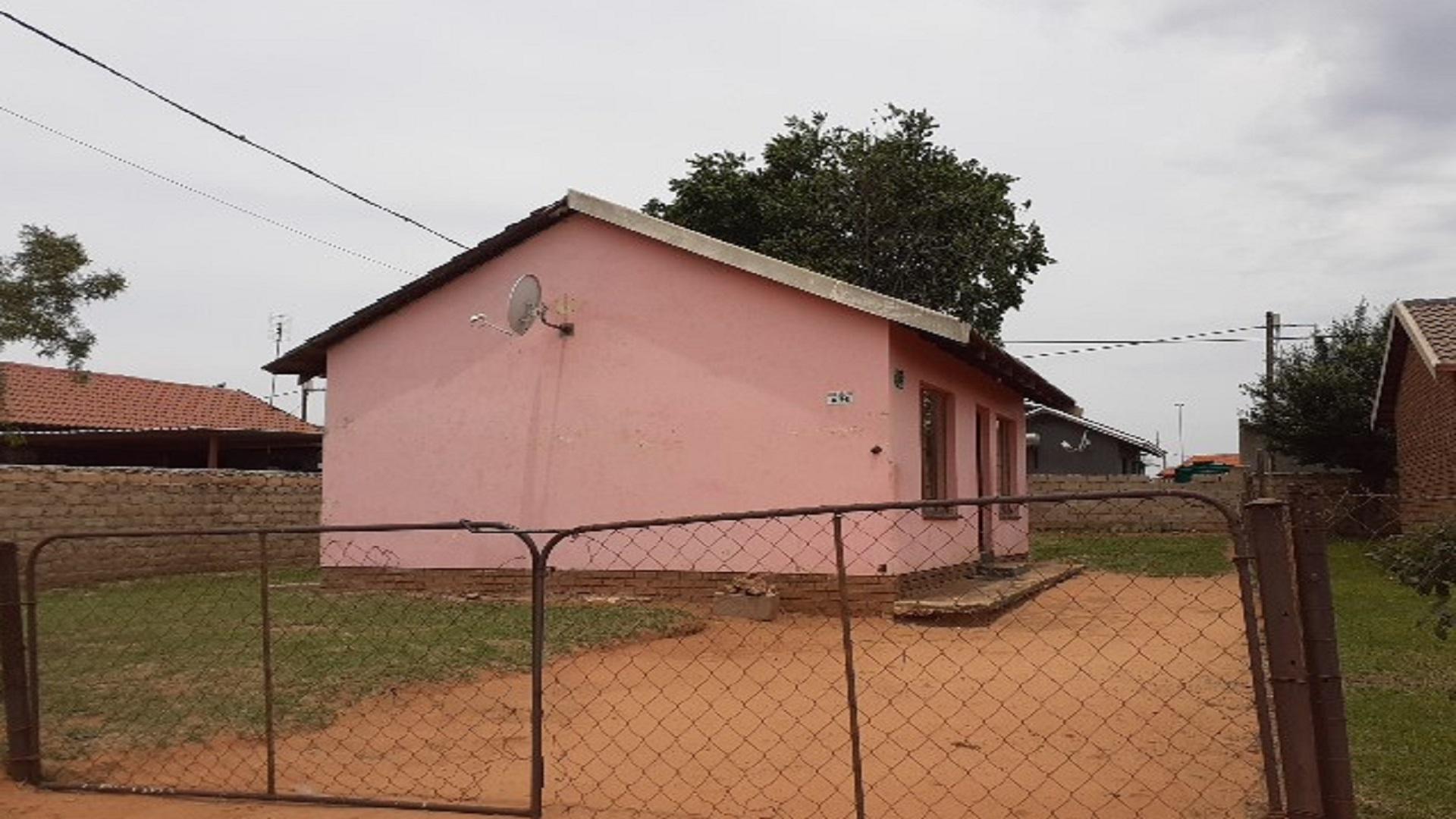 Front View of property in Ekangala