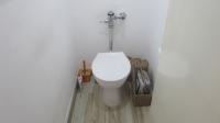 Main Bathroom - 4 square meters of property in Bedfordview