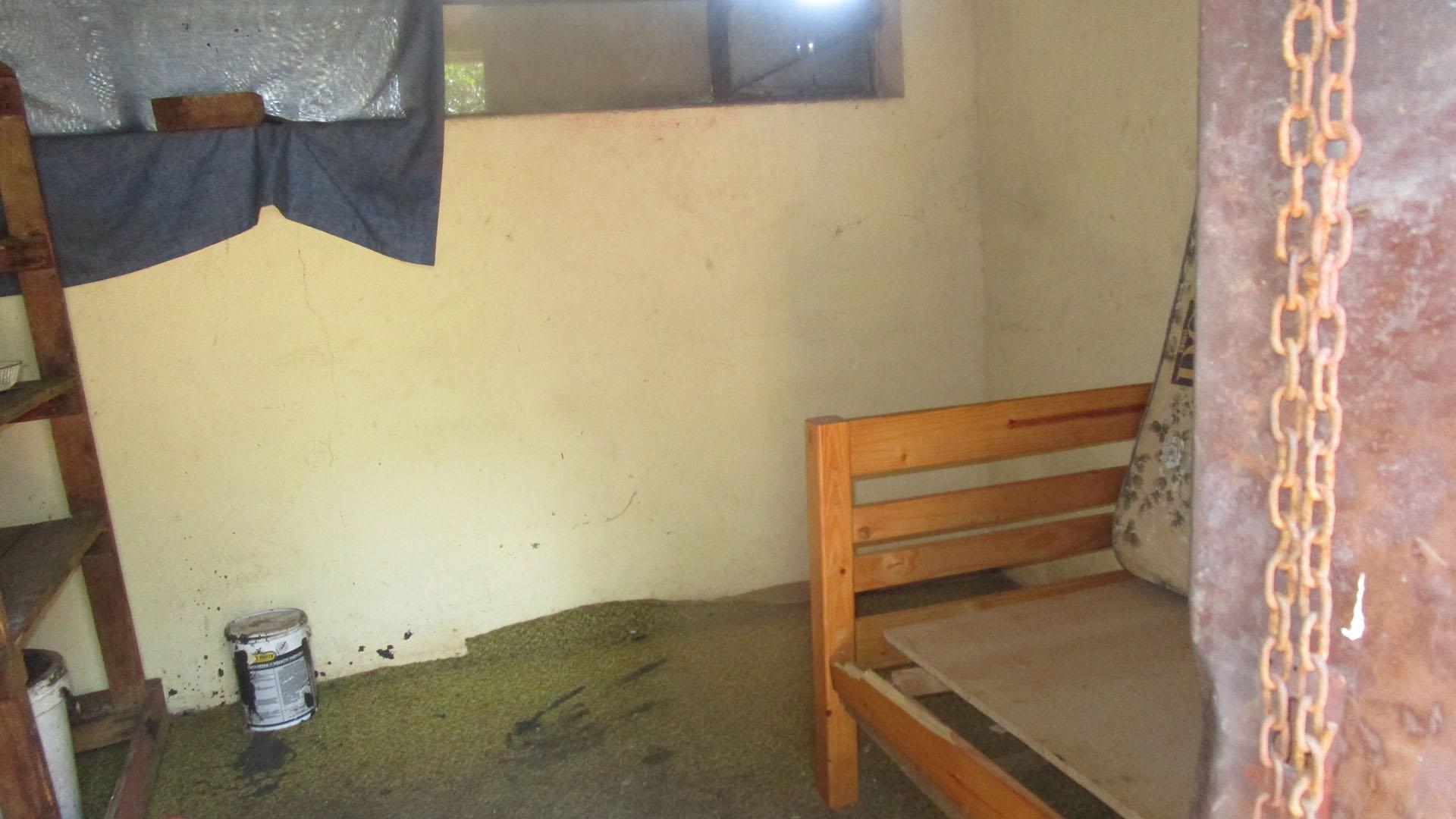 Store Room - 77 square meters of property in Walkerville