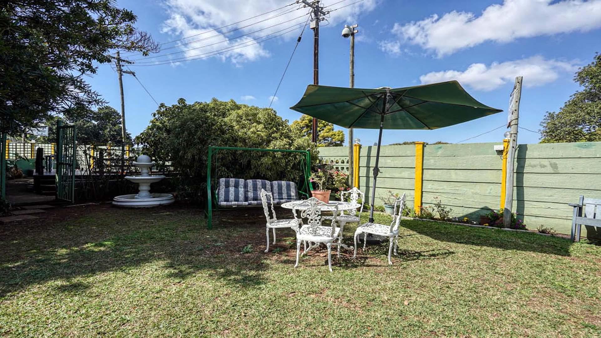 Garden of property in Queensburgh