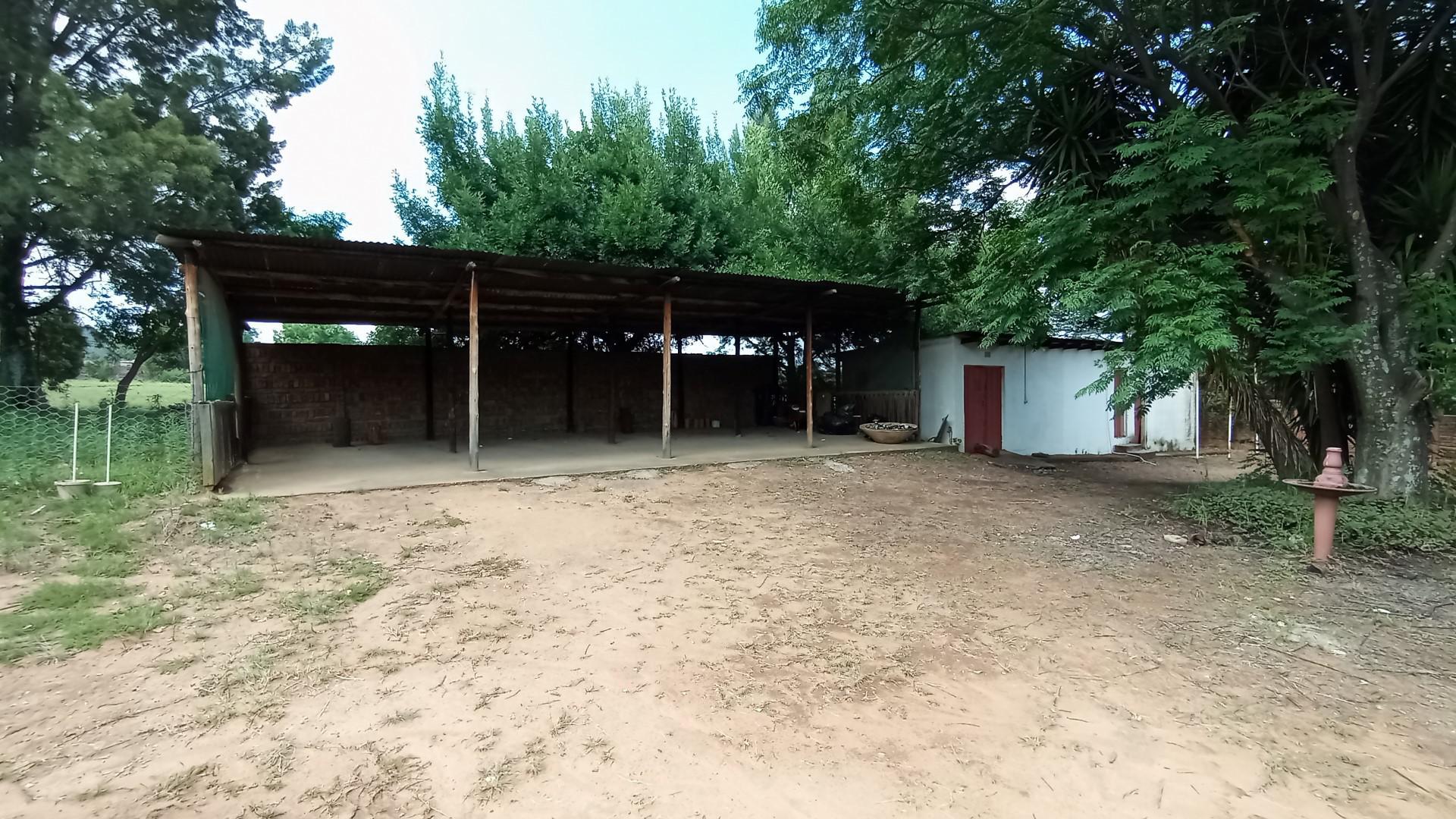 Garage of property in President Park A.H.