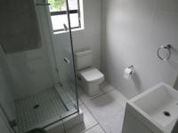 Bathroom 1 of property in Paulshof