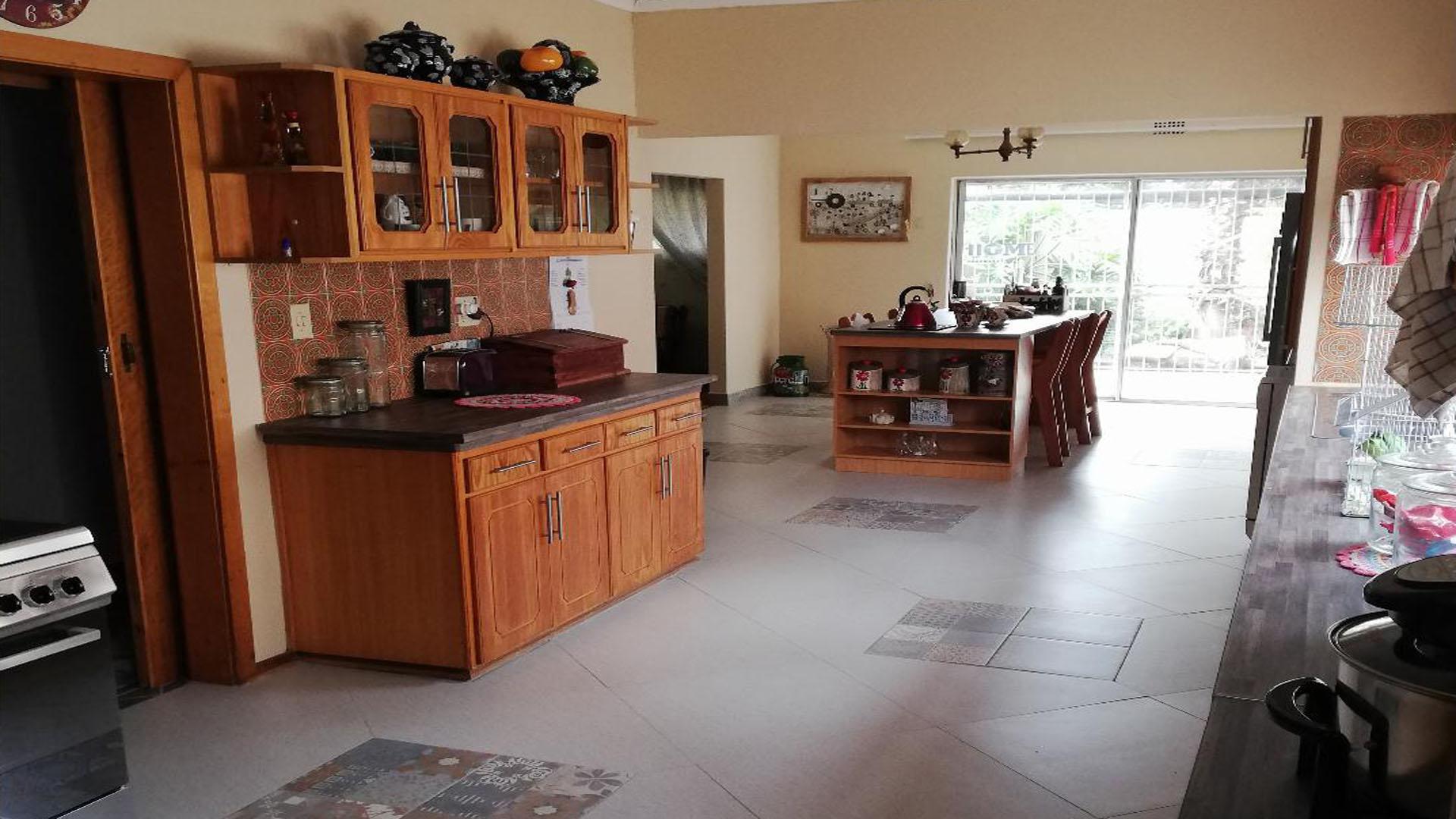 Kitchen - 33 square meters of property in Brandfort