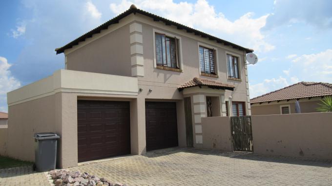 3 Bedroom Sectional Title for Sale For Sale in The Reeds - Home Sell - MR376937