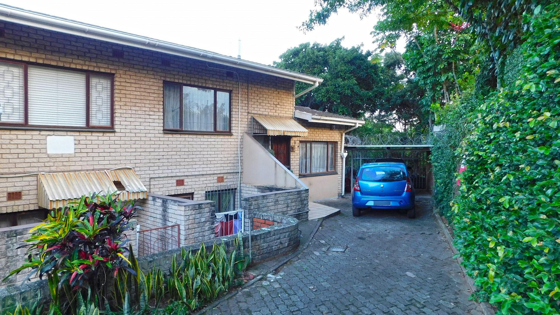 Front View of property in Amanzimtoti 