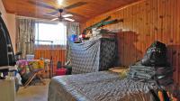 Bed Room 3 - 18 square meters of property in Amanzimtoti 