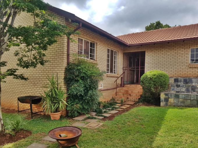 3 Bedroom House for Sale For Sale in Highveld - MR377459
