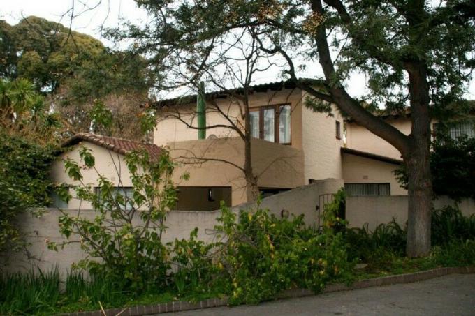 3 Bedroom Cluster for Sale and to Rent For Sale in Sandown - MR377612