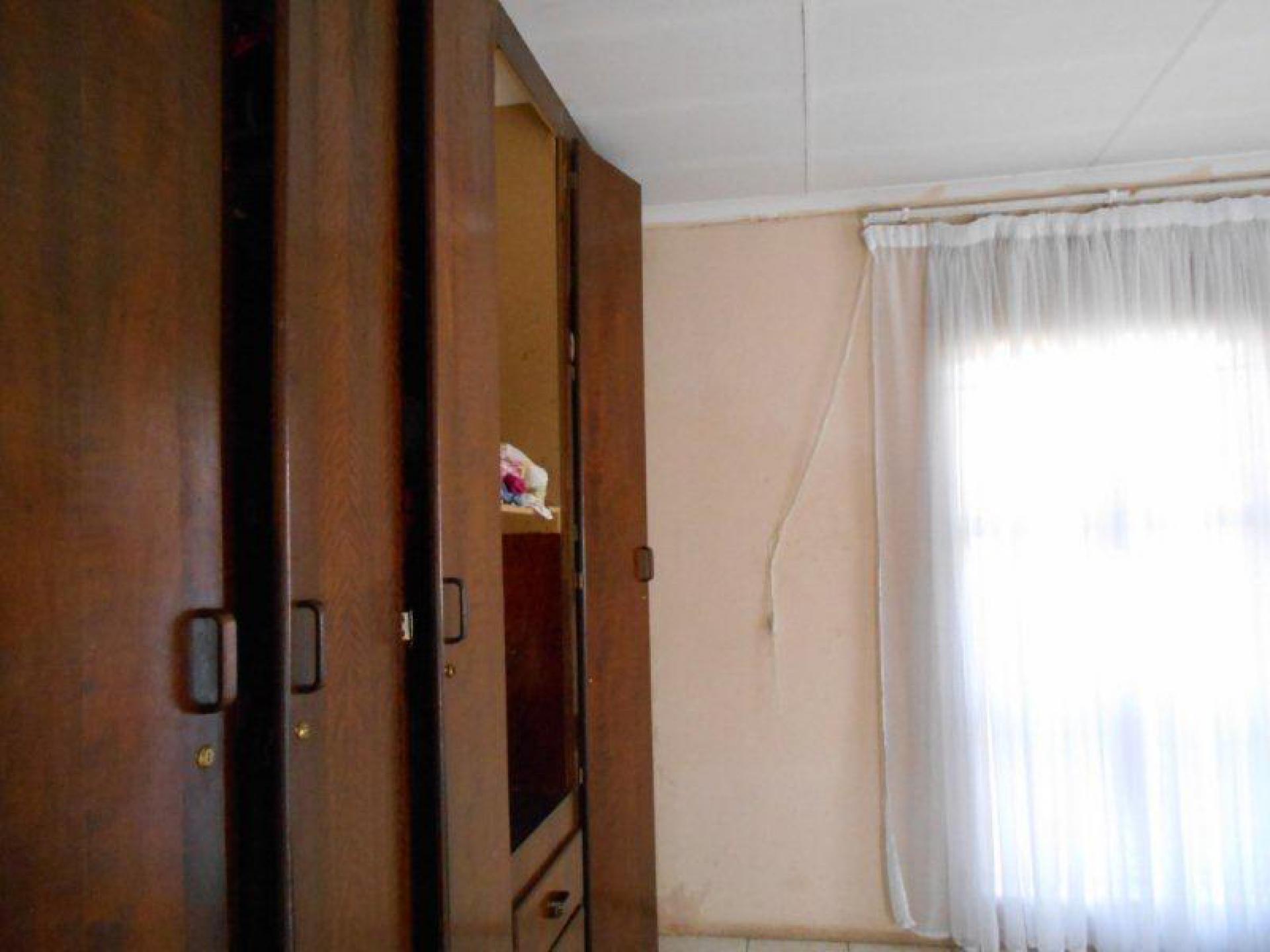 Main Bedroom of property in Zamdela