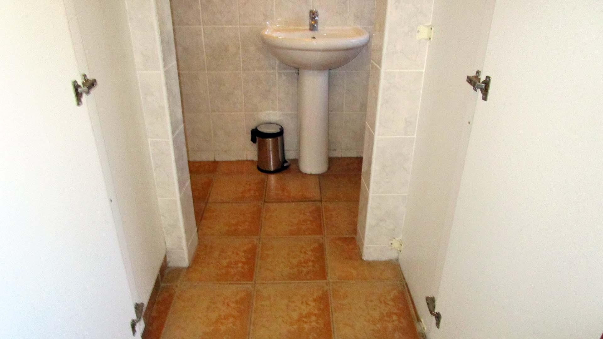 Spaces - 9 square meters of property in Montclair (Dbn)