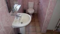 Bathroom 3+ - 21 square meters of property in Montclair (Dbn)