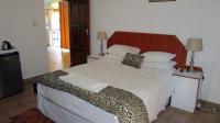 Bed Room 4 - 32 square meters of property in Montclair (Dbn)