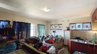 Bed Room 1 - 38 square meters of property in Grantham Park