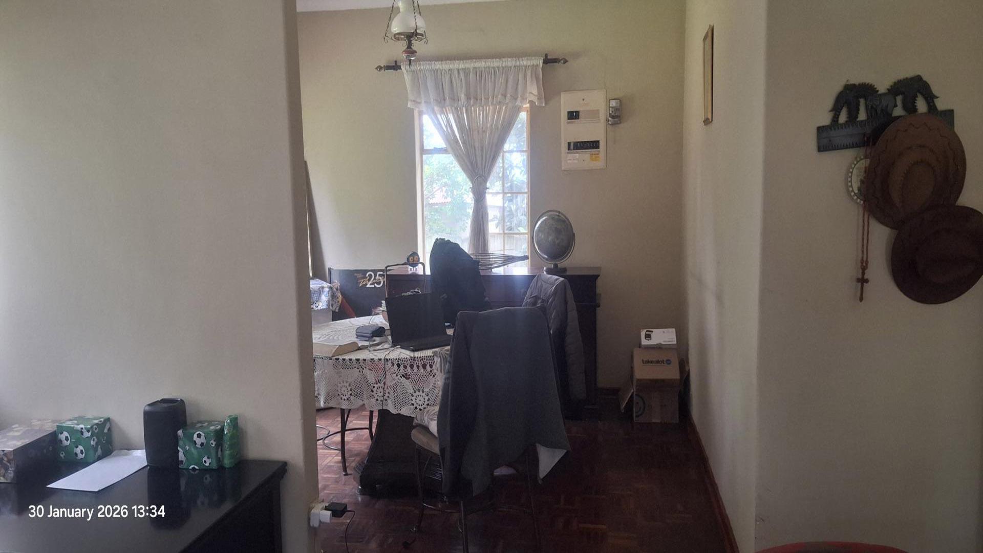 Dining Room of property in Rembrandt Park