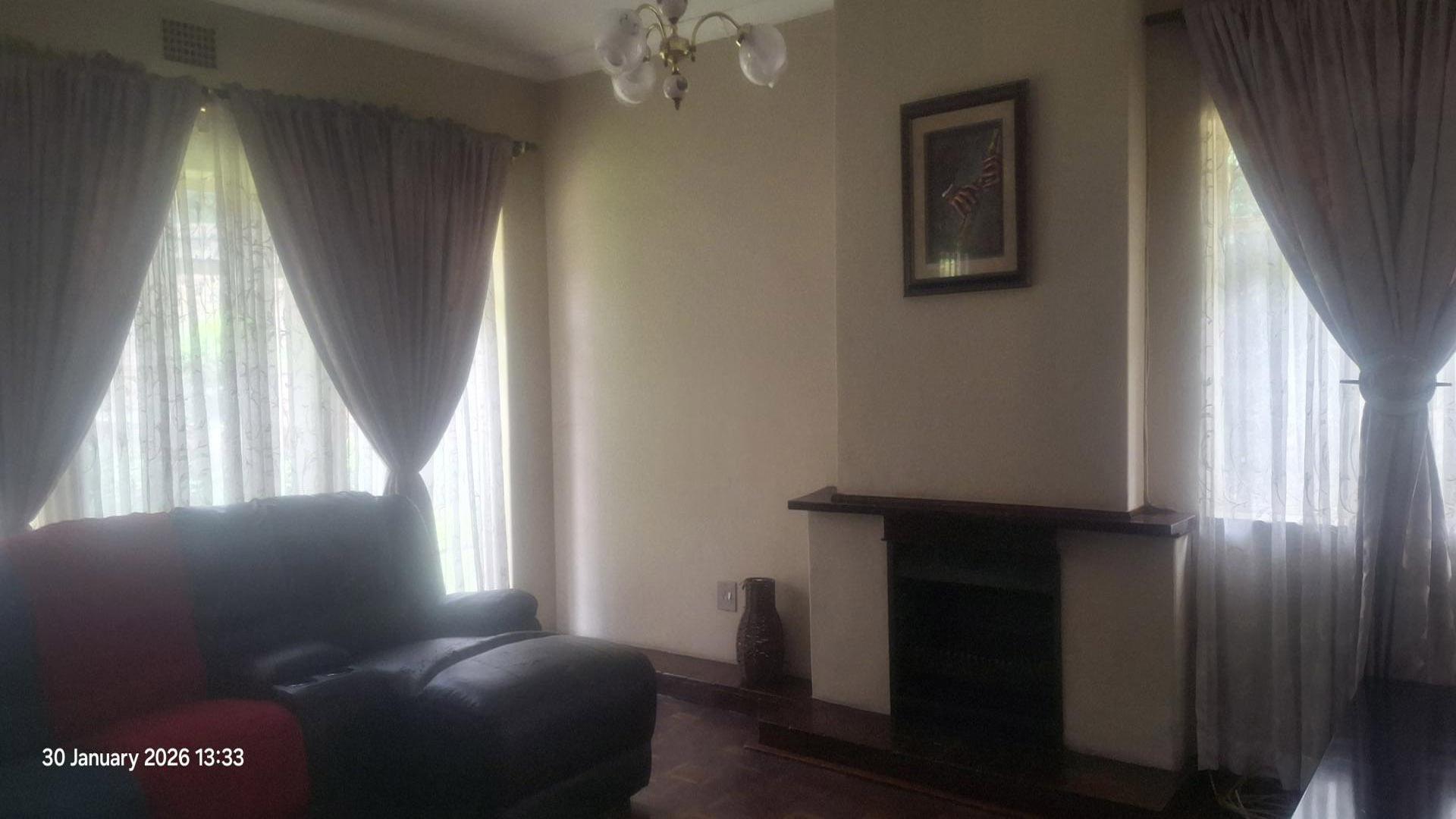 Lounges of property in Rembrandt Park