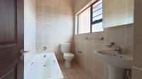 Bathroom 1 - 4 square meters of property in Uvongo