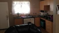 Kitchen - 10 square meters of property in Klippoortjie AH