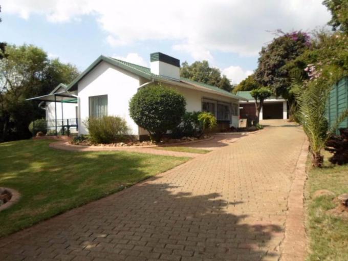 4 Bedroom House for Sale For Sale in Cresta MR379058 MyR