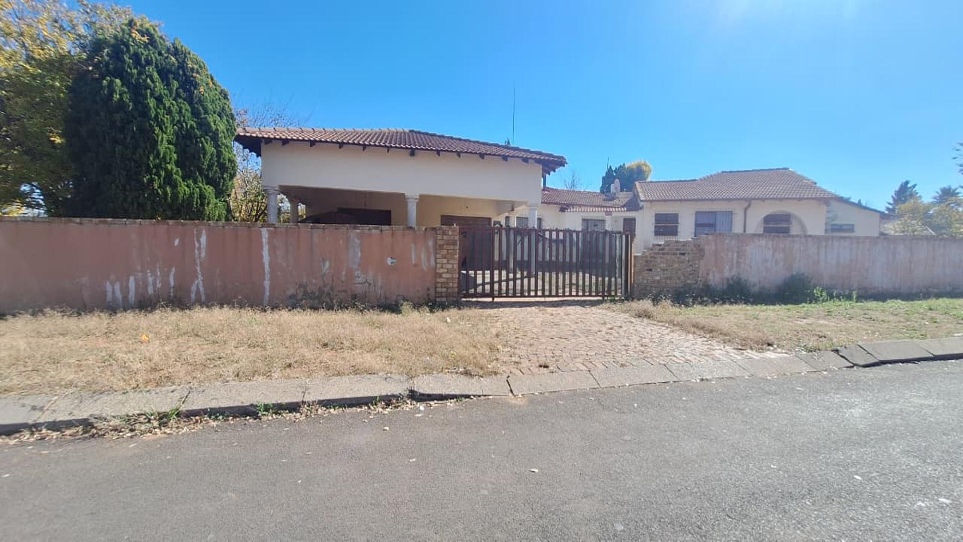 Front View of property in Meyerton