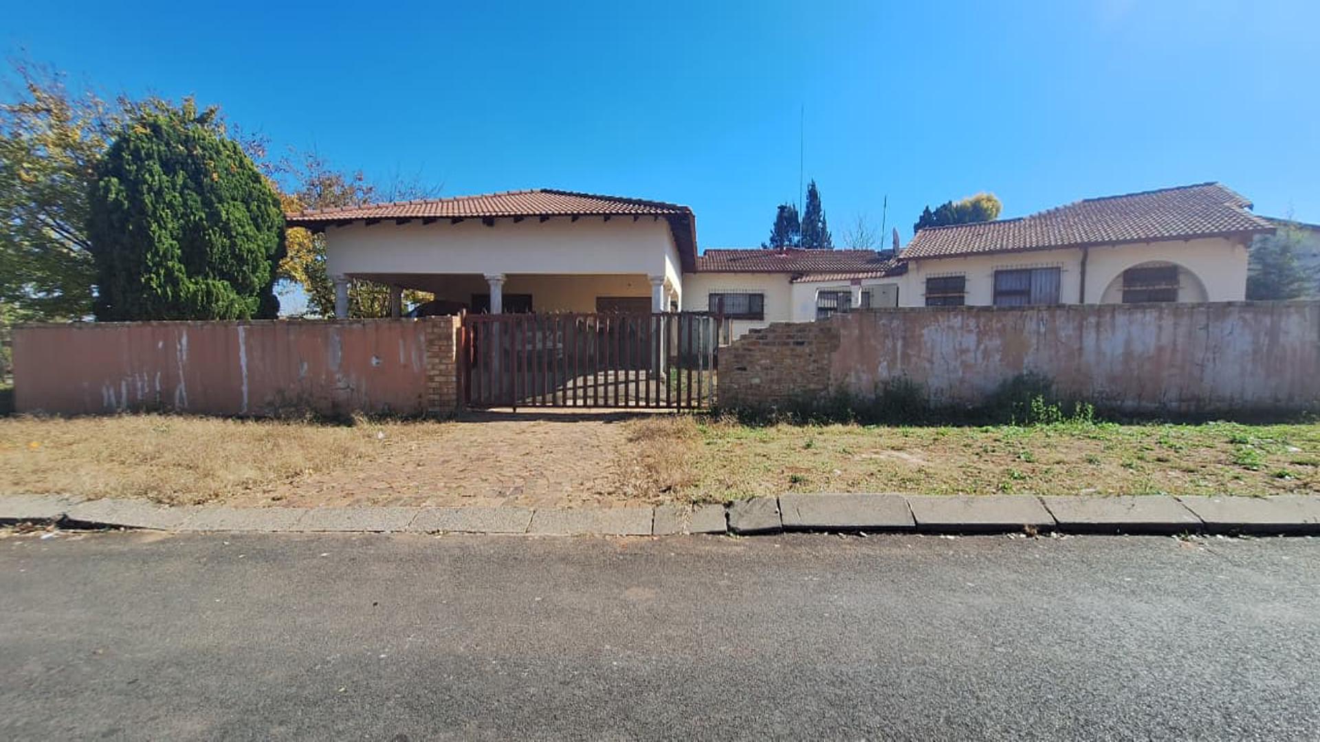 Front View of property in Meyerton