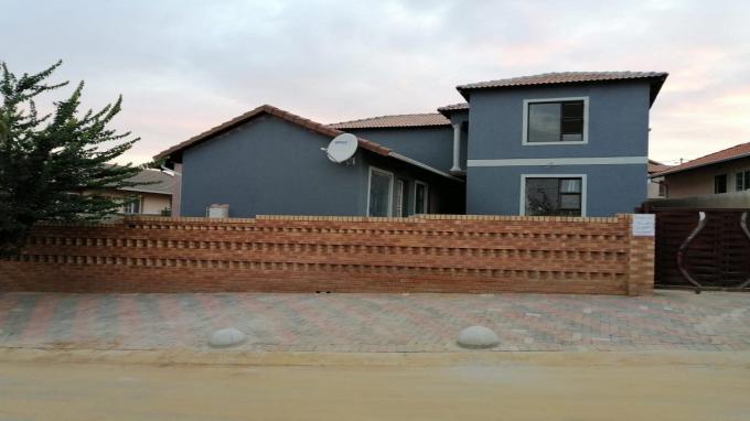 6 Bedroom Apartment to Rent in Randburg - Property to rent - MR379668