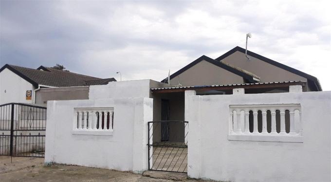 Standard Bank SIE Sale In Execution 3 Bedroom House for Sale in Blue Downs - MR379885