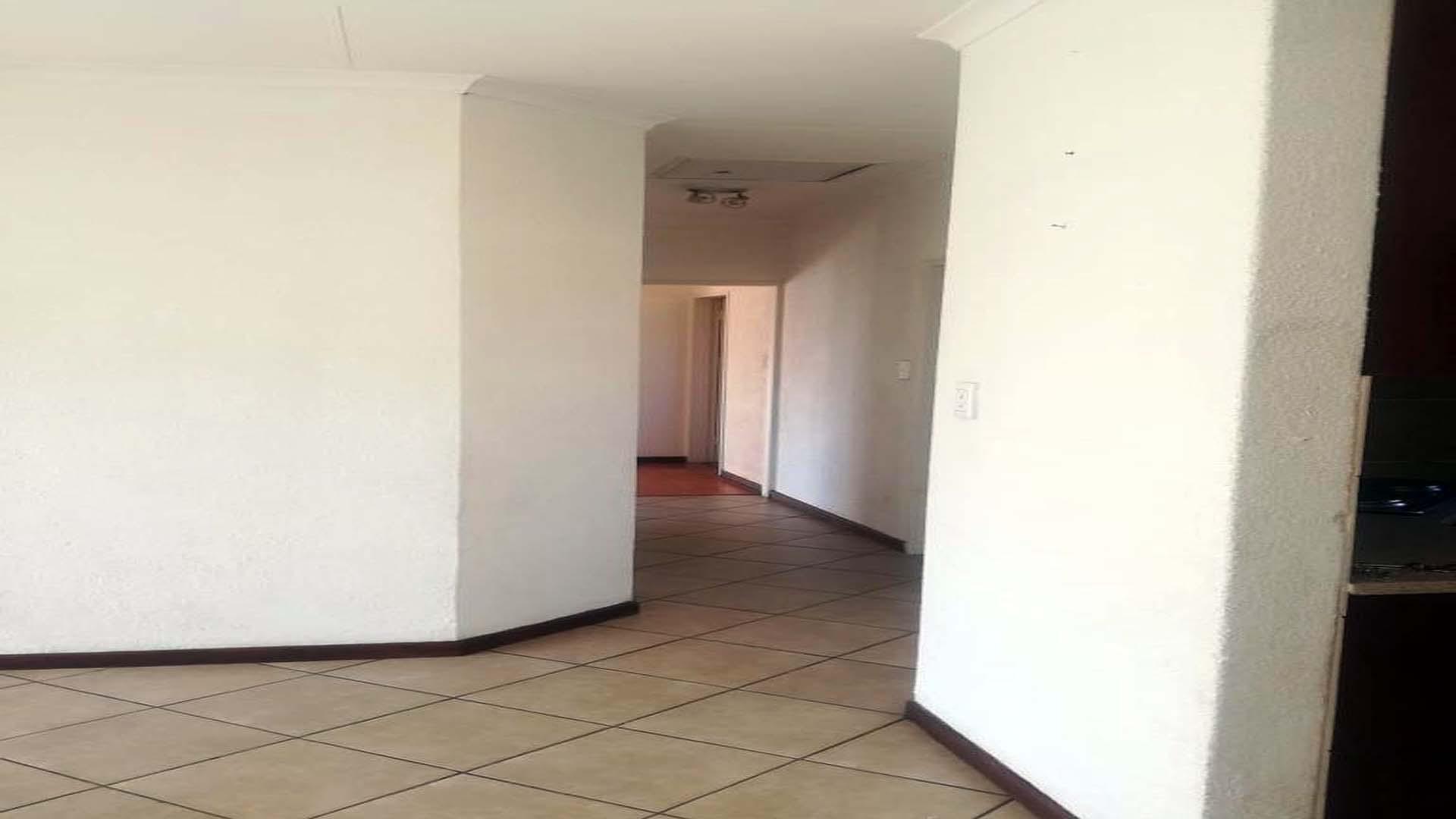 Spaces of property in Aerorand