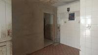 Kitchen - 18 square meters of property in Paarlshoop