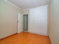 Bed Room 1 - 11 square meters of property in Crystal Park