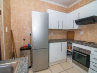 Kitchen - 9 square meters of property in Crystal Park