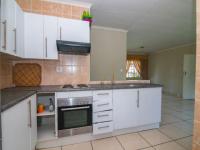 Kitchen - 9 square meters of property in Crystal Park