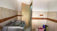 Bathroom 1 - 5 square meters of property in Kempton Park