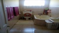 Bathroom 1 of property in Komga