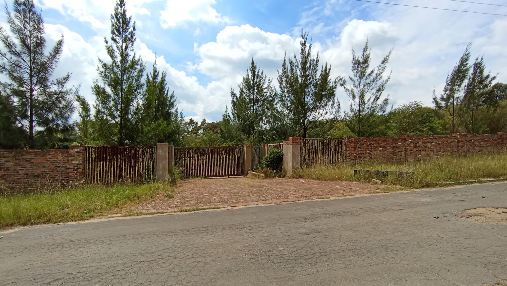 Front View of property in Mnandi AH