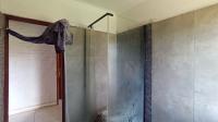 Bathroom 1 - 12 square meters of property in Mnandi AH