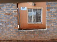 Front View of property in Dawn Park