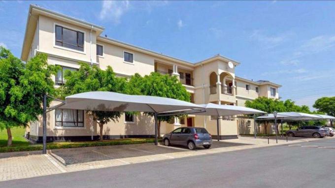 2 Bedroom Apartment for Sale For Sale in Broadacres - Home Sell - MR381288