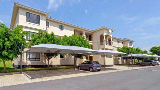 2 Bedroom Sectional Title for Sale For Sale in Kengies - Home Sell - MR381288