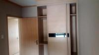 Main Bedroom of property in Kengies