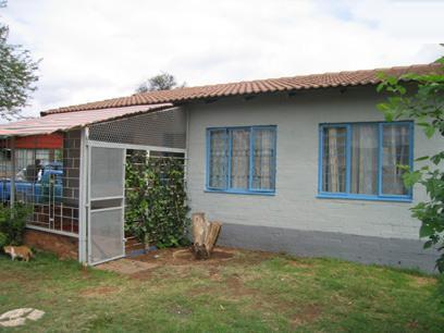 2 Bedroom House for Sale For Sale in Booysens - Home Sell - MR38156