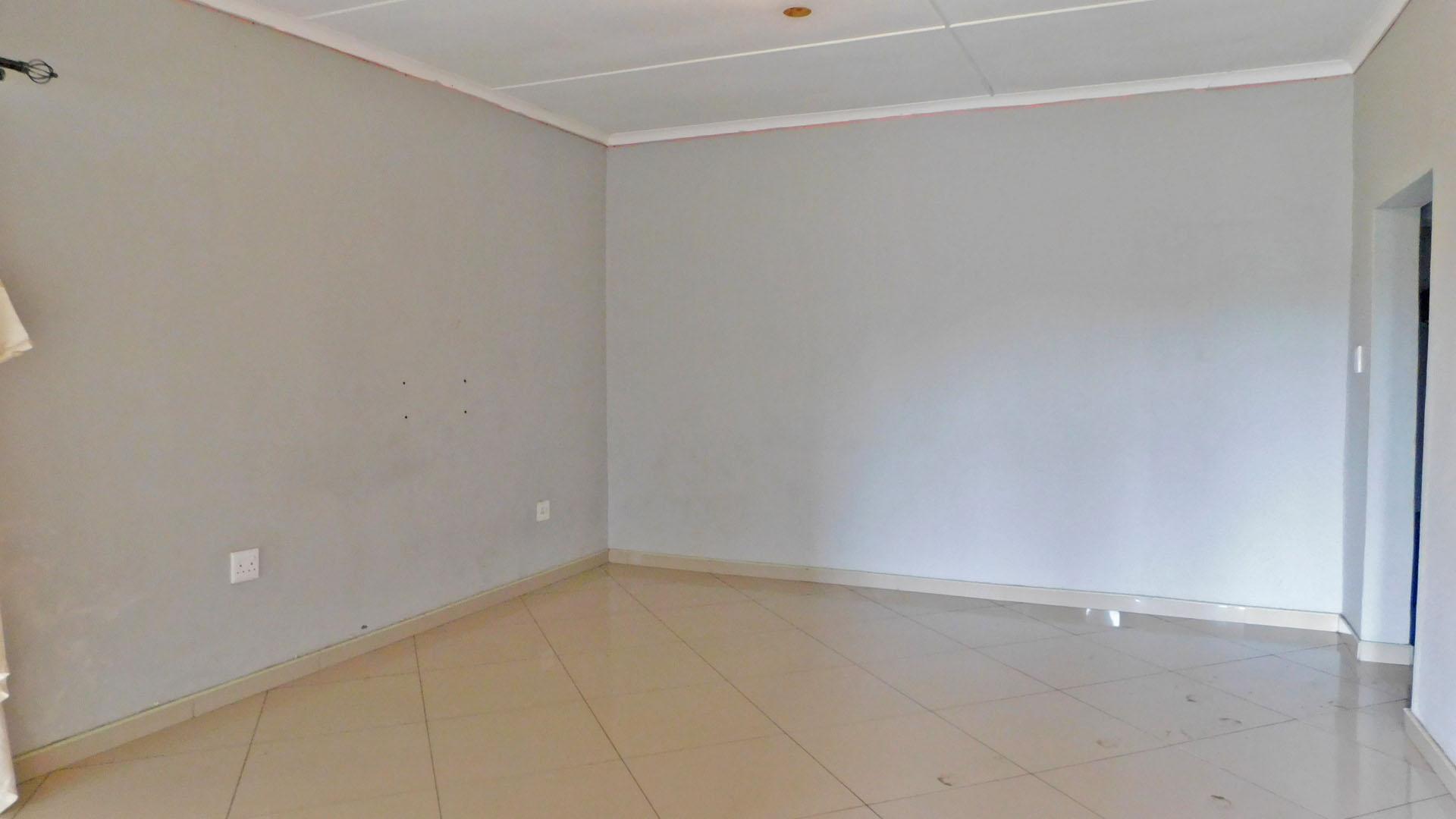 Lounges - 26 square meters of property in KwaMsane