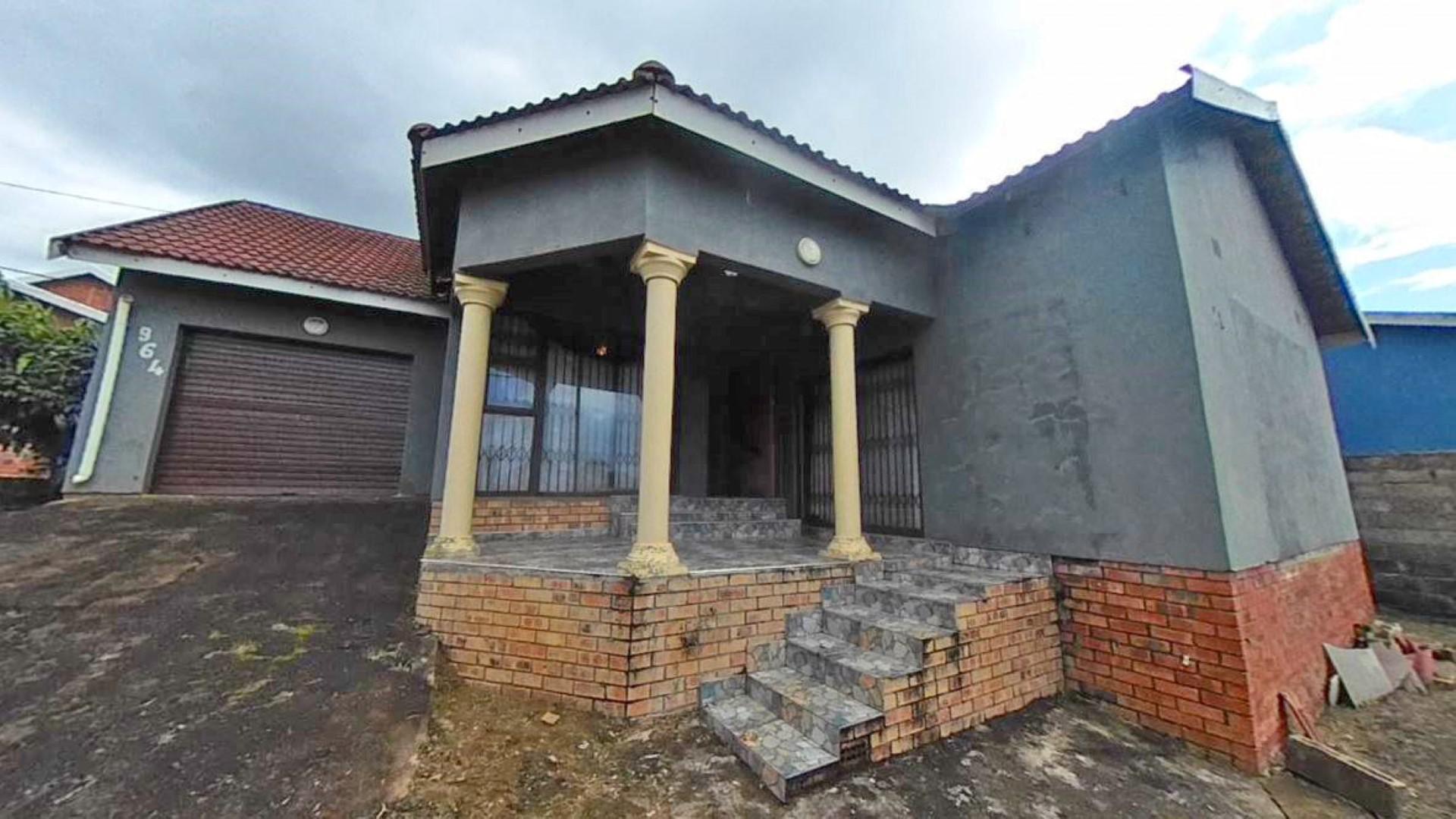 Front View of property in KwaMsane