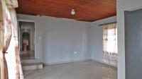 Main Bedroom - 27 square meters of property in KwaMsane