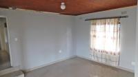 Main Bedroom - 27 square meters of property in KwaMsane