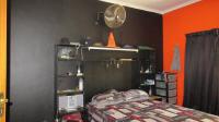 Bed Room 5+ - 19 square meters of property in Elandsfontein JR