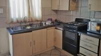 Kitchen - 8 square meters of property in Bedworth Park
